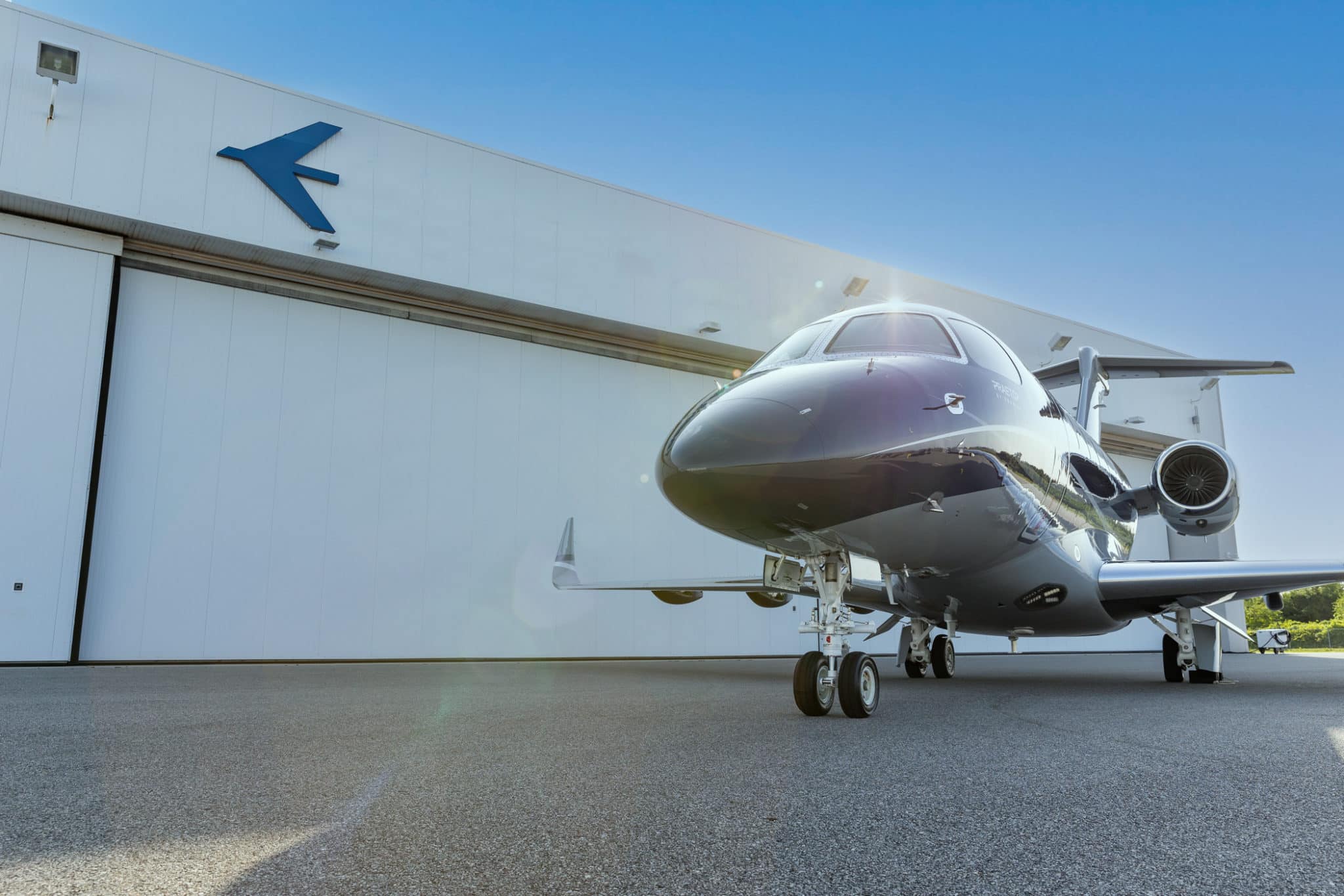 three quarter shot Elliott Jets